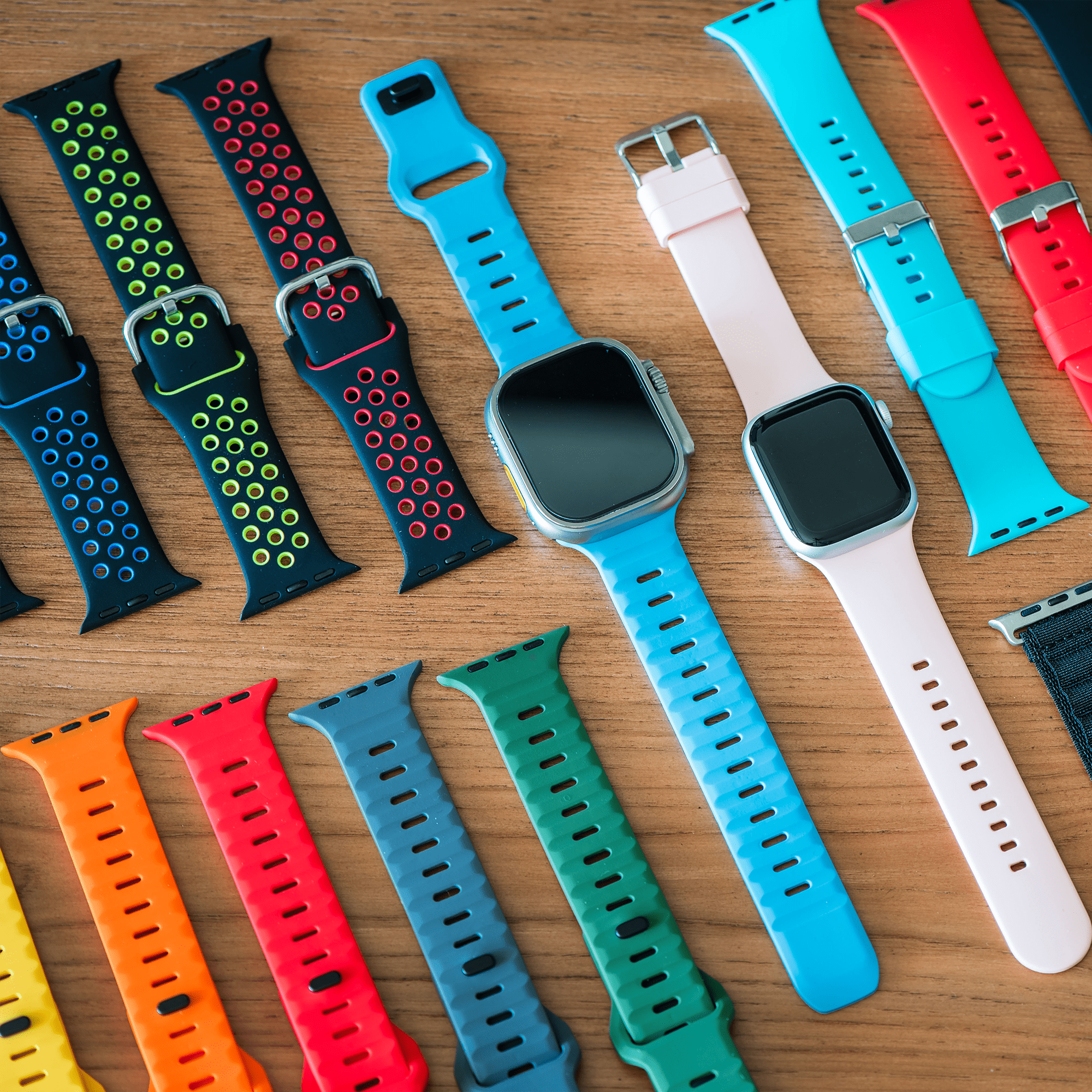 Multicolor Silicone Strap for Apple Watch Bands Assorted Collection All Series - Apple Watch Band ( Vertical Zigzag Chevron  main image 3
