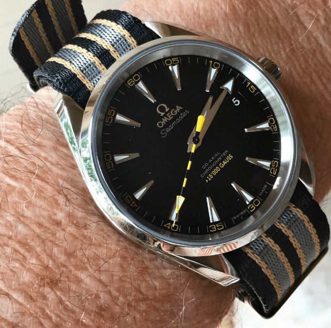 A Comprehensive Guide to Matching Your Watch Strap with Outfits for Any Occasion - BluShark Straps