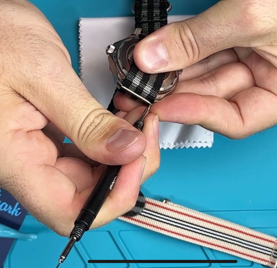 Can Watch Straps Be Replaced? Yes. Yes, They Can! - BluShark Straps