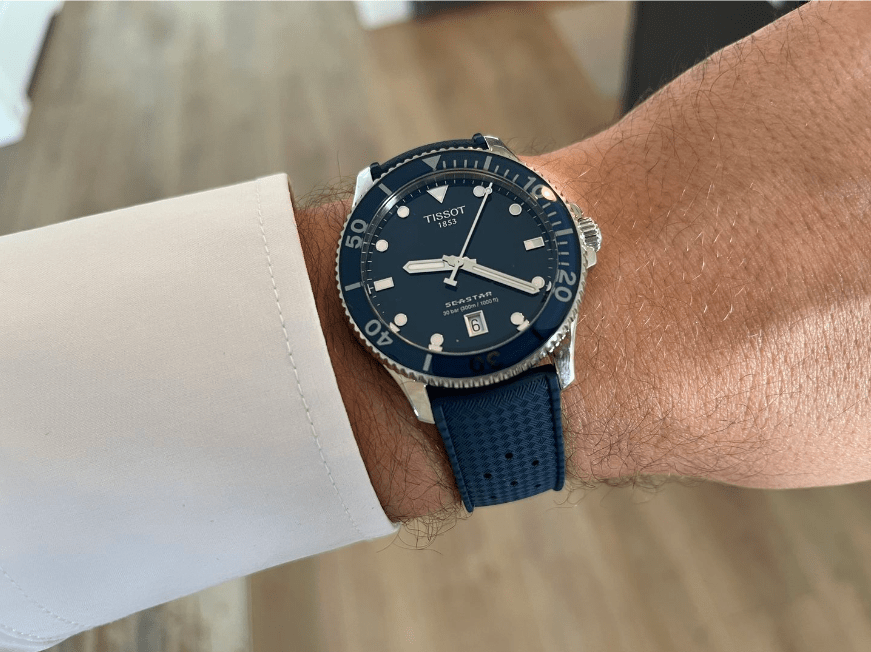How to Change Your Watch Strap and Match it With Your Outfit for a Stylish Look - BluShark Straps
