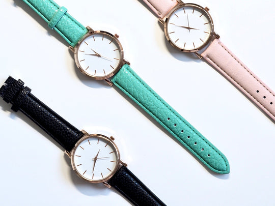 Seasonal Watch Strap Trends: Refresh Your Timepiece with BluShark