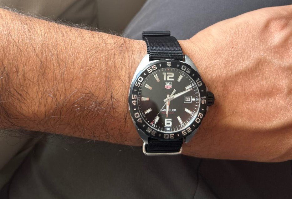 Upgrading Your Timepiece: How to Choose the Perfect BluShark Watch Strap for Different Watch Styles - BluShark Straps