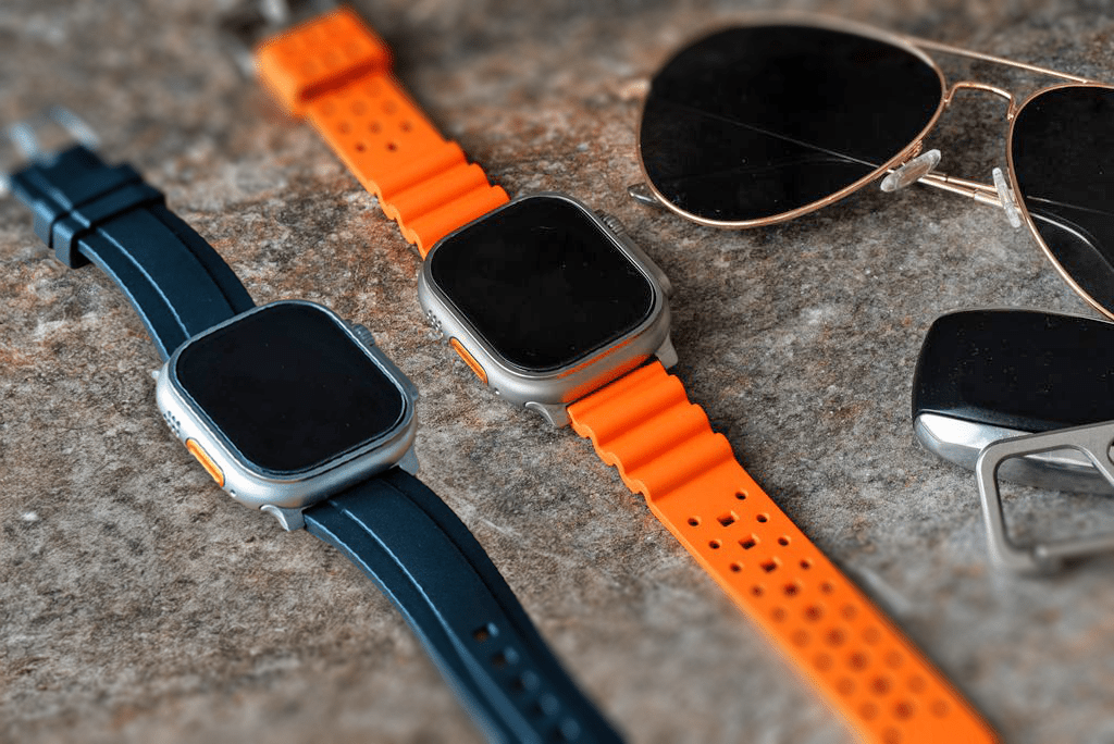 What Are The Best Rubber Watch Bands for Your Apple Watch - BluShark Straps