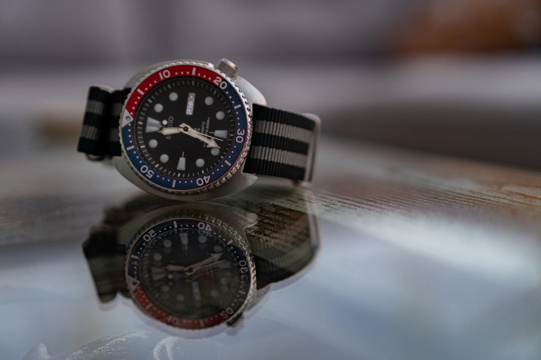 Why Military-Style Watch Straps Reign Supreme over Metal Bracelets - BluShark Straps