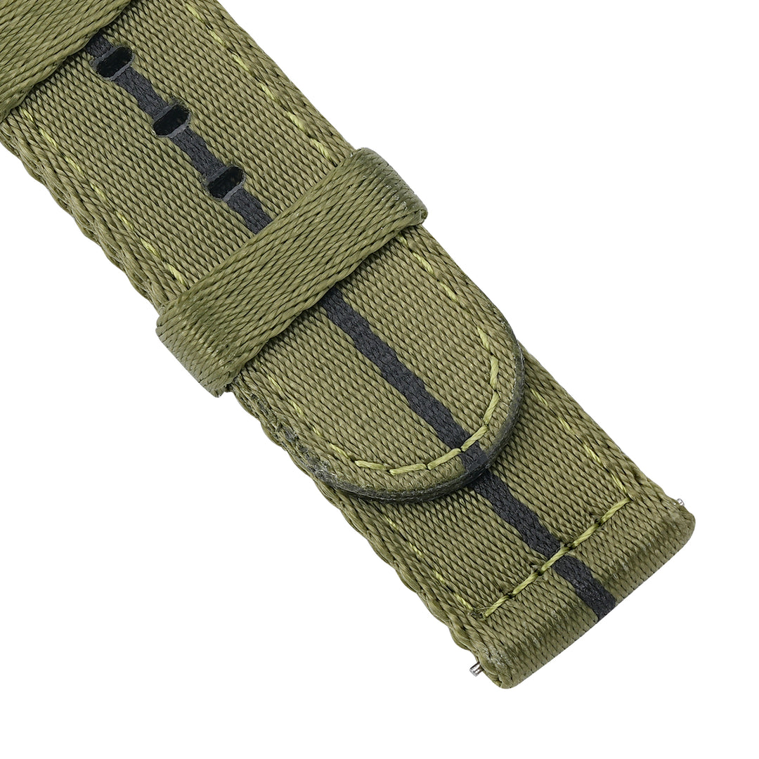 BluShark Straps Alpha2 two-piece nylon watch strap in Convoy Green – close-up of the seatbelt nylon weave and keeper