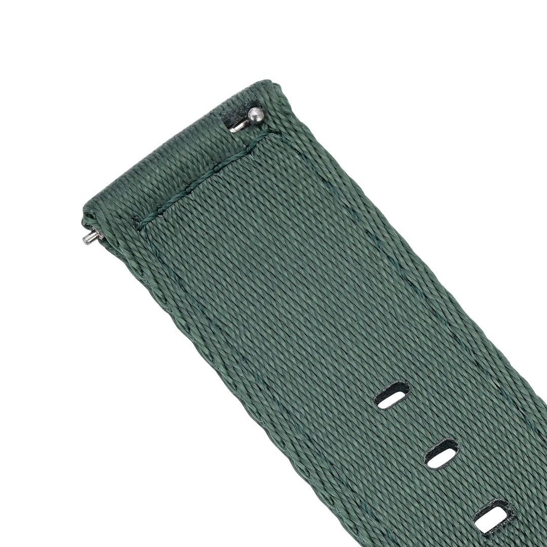 BluShark Straps Alpha2 two-piece nylon watch strap in Pine Barrens – close-up of the quick-release spring bar end
