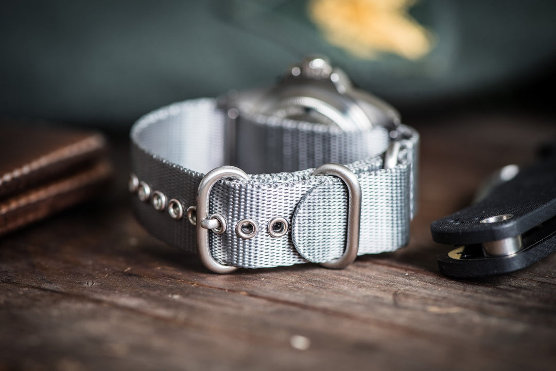 Alpha3 - Golf Gray - BluShark Straps