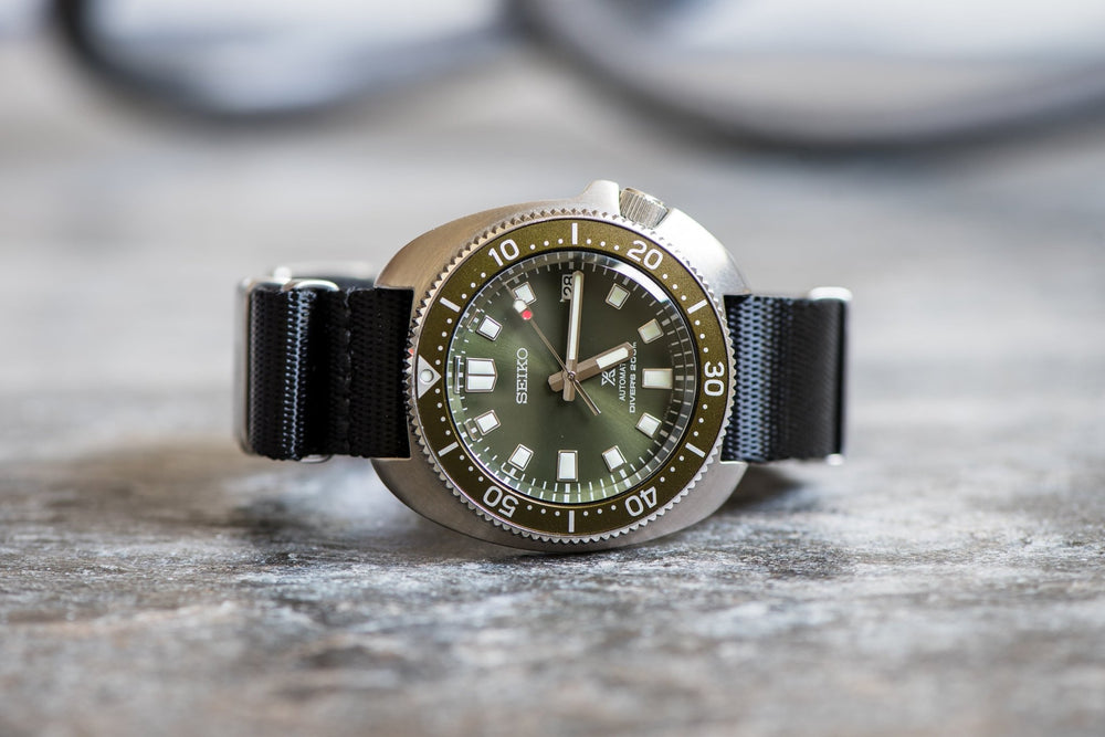 AlphaShark - Black - BluShark Straps