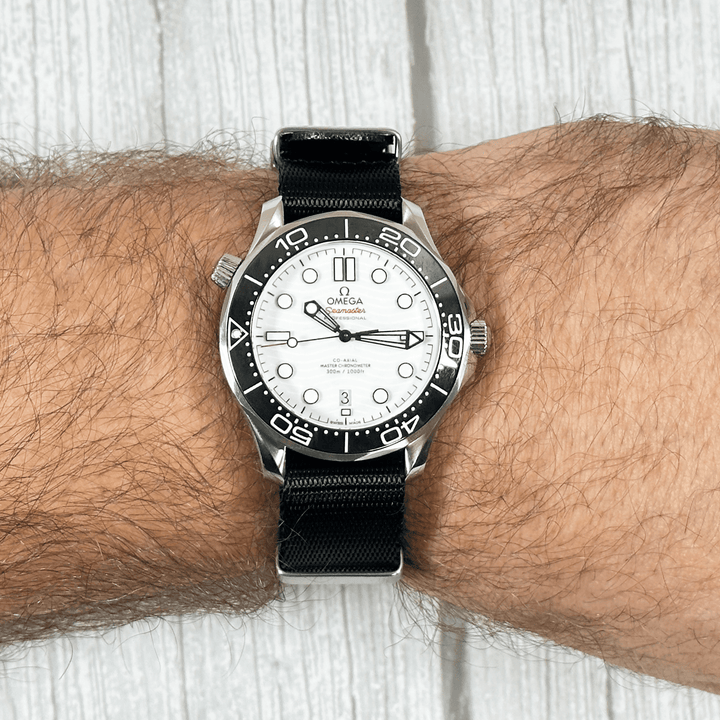 AlphaShark - Black - BluShark Straps