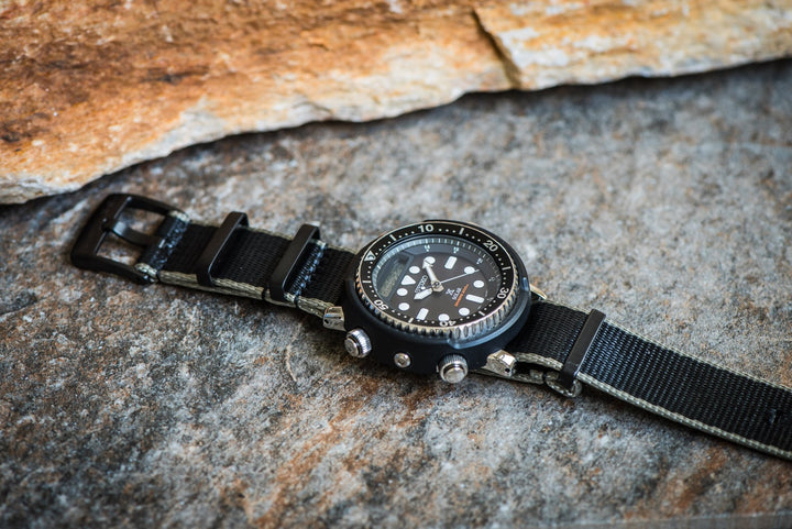 AlphaShark - Black & Silver - BluShark Straps