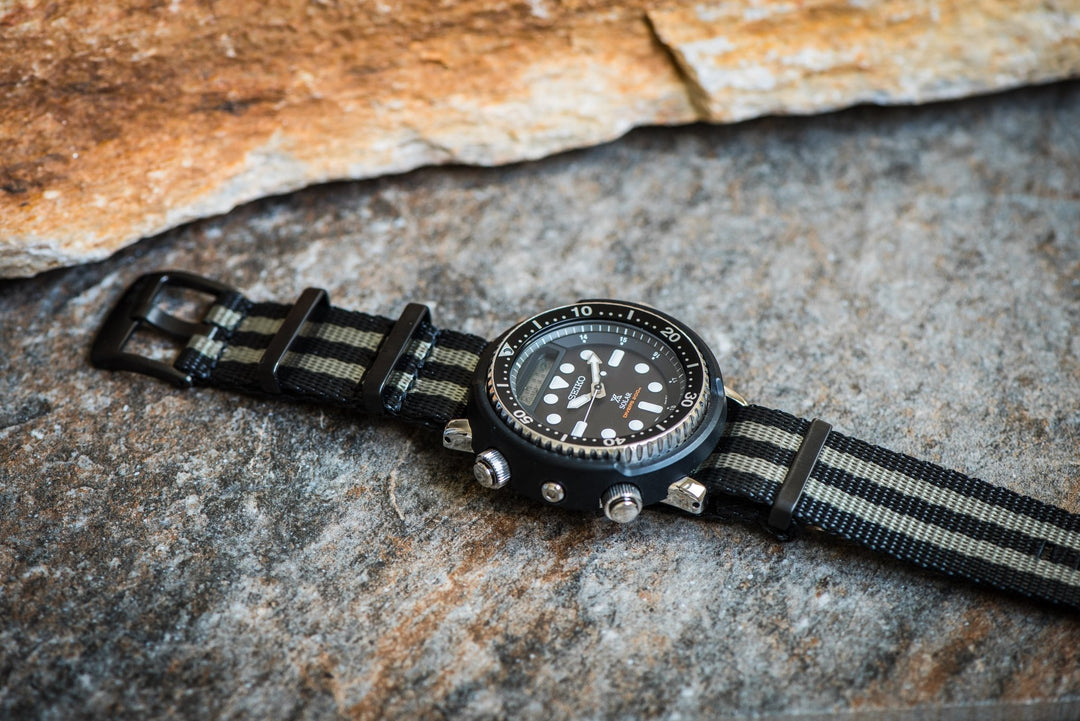 AlphaShark  - BluShark Straps - bond - top