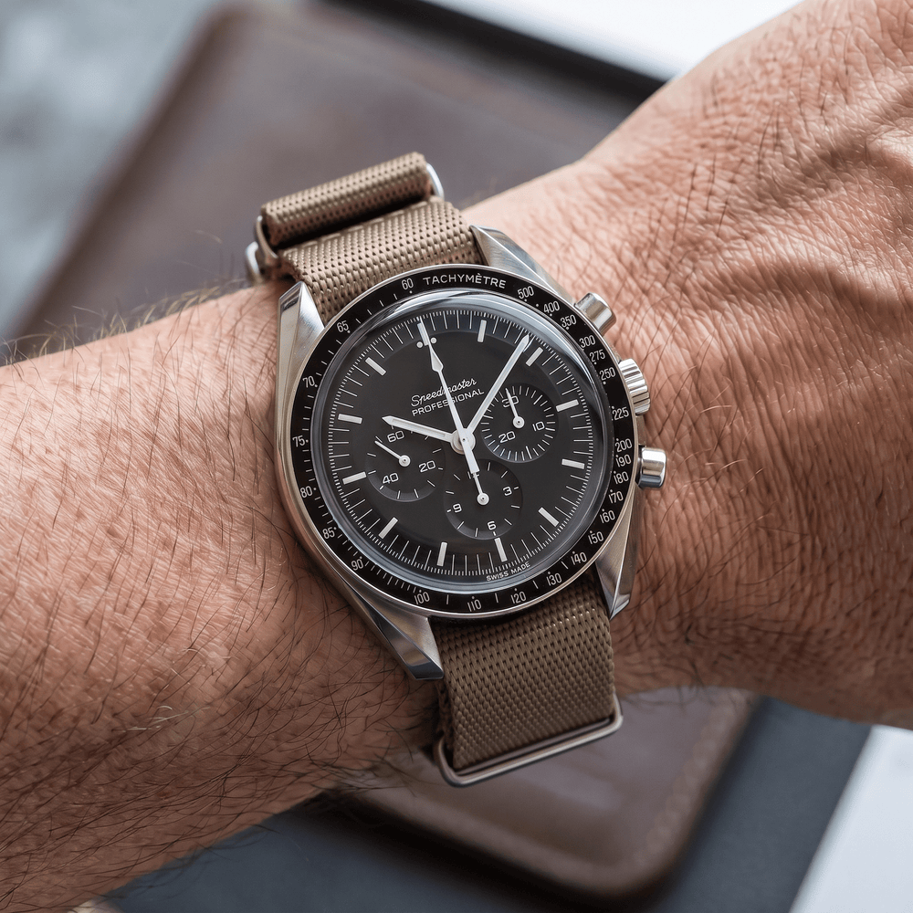 AlphaShark - British Khaki - BluShark Straps