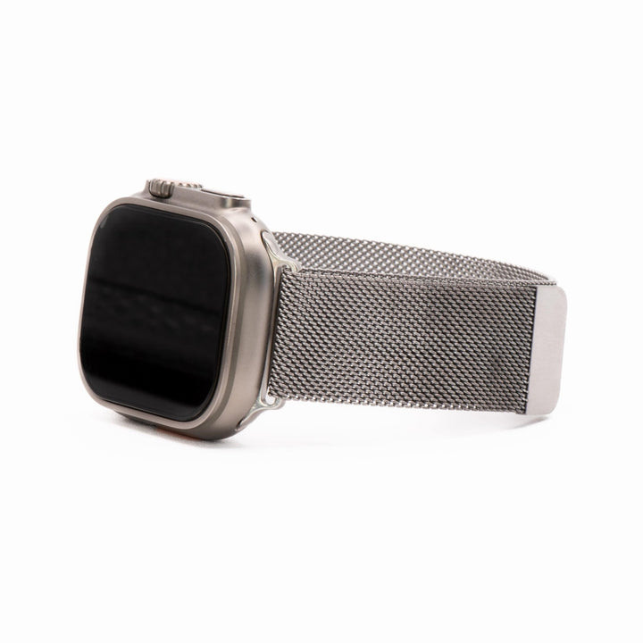 Apple Band Milanese - Cool Silver - BluShark Straps