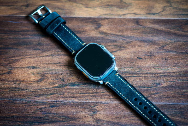 BluShark Apple Band ULTRA Leather Border Stitch ULTRA 1 & ULTRA 2 Apple ULTRA Band - Leather Border Stitch - Blue Jeans