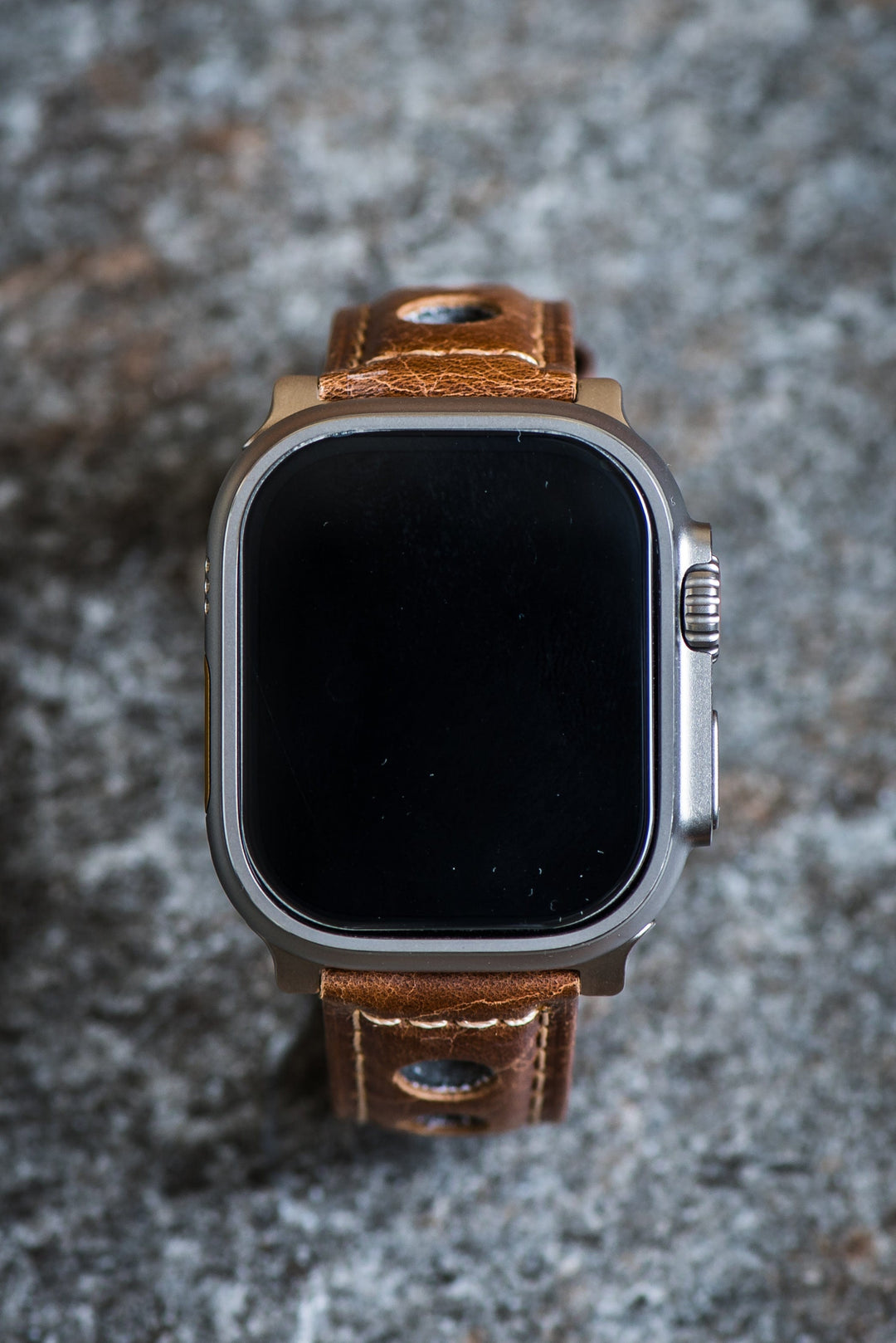 BluShark Apple Band ULTRA Leather Rally ULTRA 1 & ULTRA 2 Apple Band ULTRA - Leather - Rally - Brown