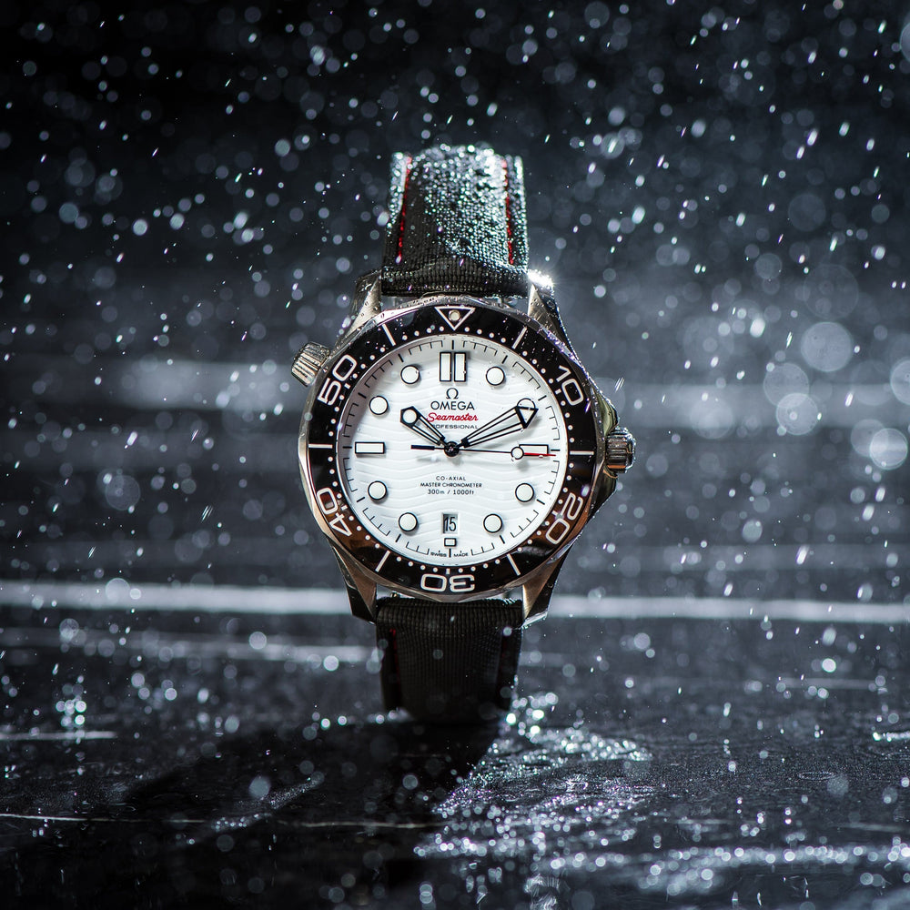 BluShark Straps Rubber Sailcloth Deploy Sailcloth Rubber Deploy- Black/Red