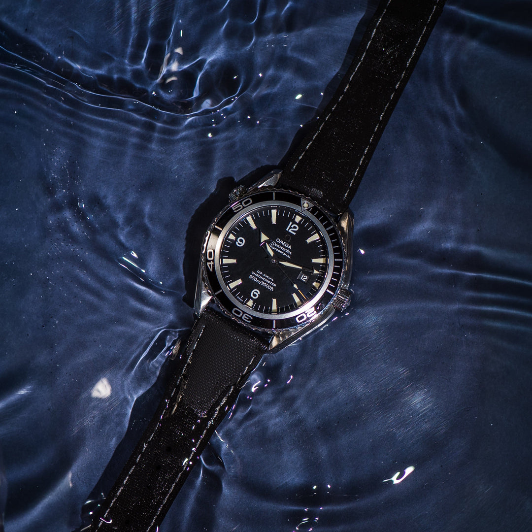 BluShark Straps Rubber Sailcloth Deploy Sailcloth Rubber Deploy - Black/White