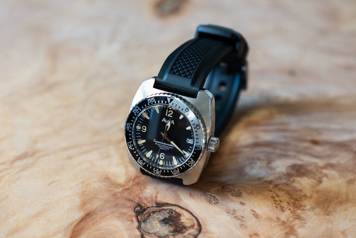 Crosshatch Rubber - Black - BluShark Straps