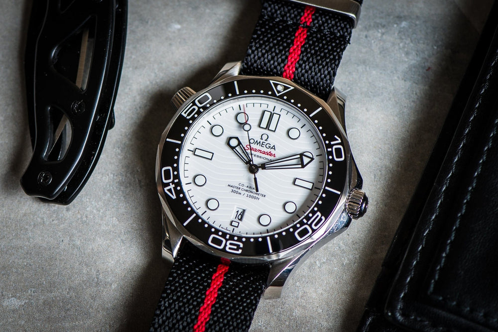 Knit Weave - Black & Red - BluShark Straps