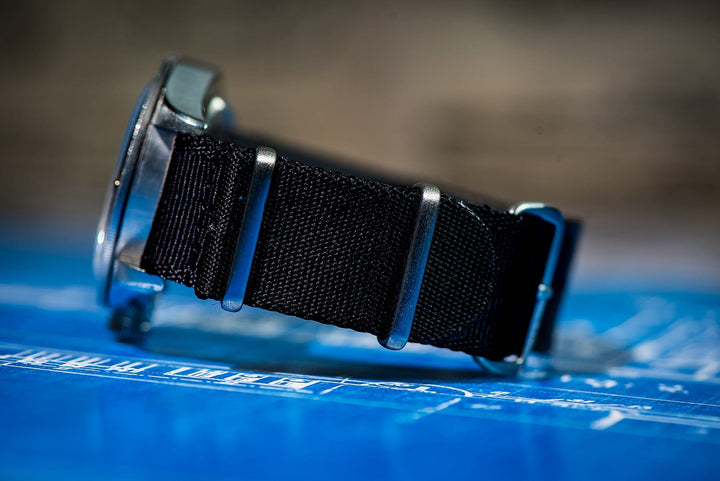 Nautilus One - Sub Black - BluShark Straps
