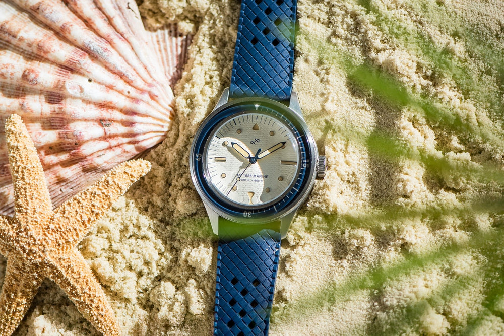 Neo Tropical Rubber - Blue - BluShark Straps