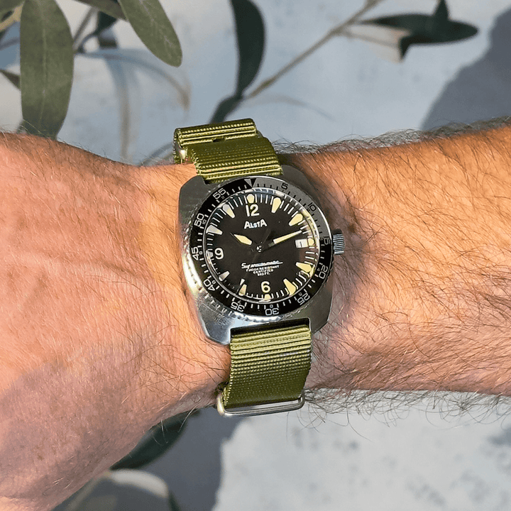 Original - Army Green - BluShark Straps