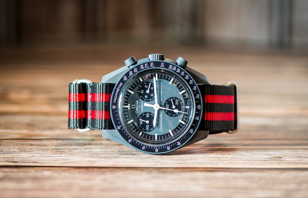 Original - Bond Scarlet Knight - BluShark Straps