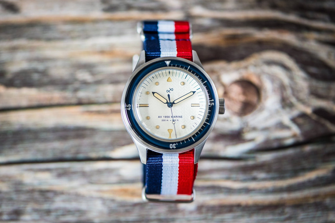 Original - USA - BluShark Straps