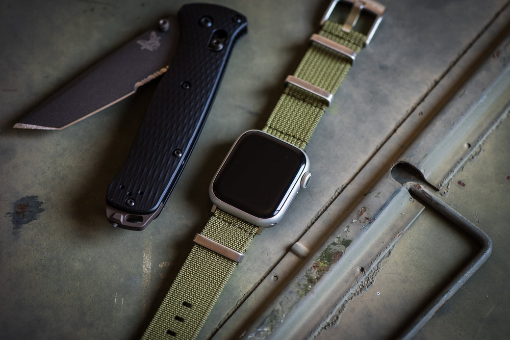 Ribbed Mako FN Band - For Apple Watch - Army Green - BluShark Straps