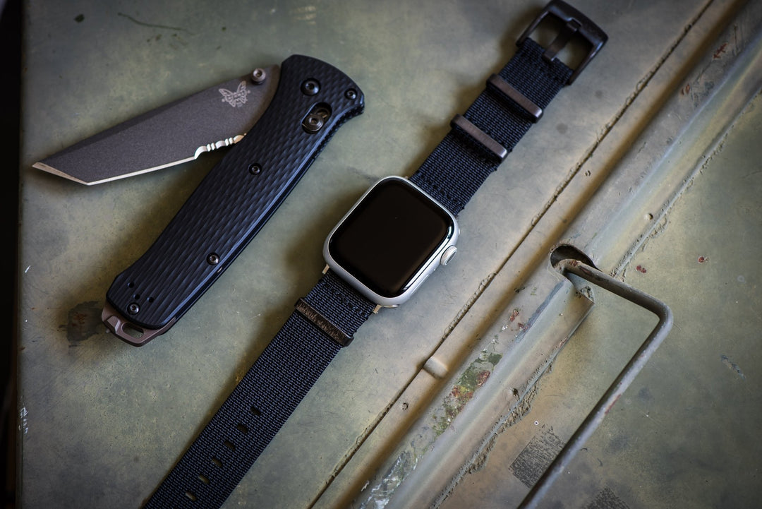 Ribbed Mako FN Band - For Apple Watch - Black - BluShark Straps