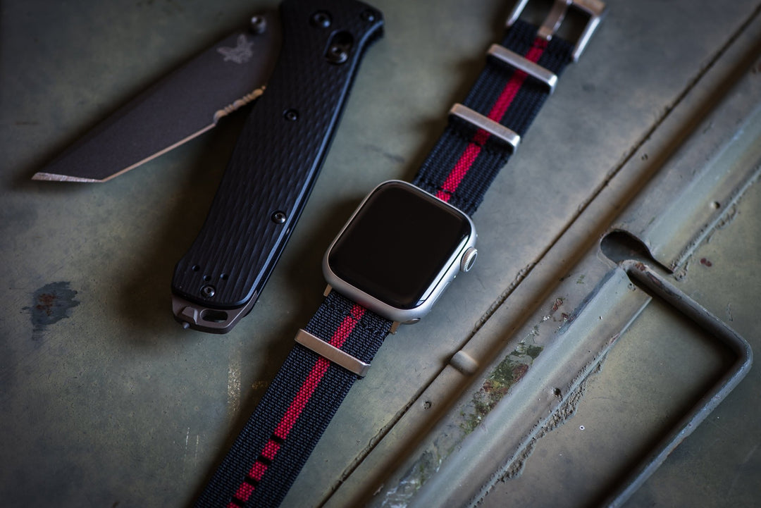 Ribbed Mako FN Band - For Apple Watch - Black & Red - BluShark Straps