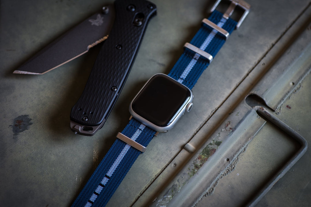 Ribbed Mako FN Band - For Apple Watch - Blue & White - BluShark Straps