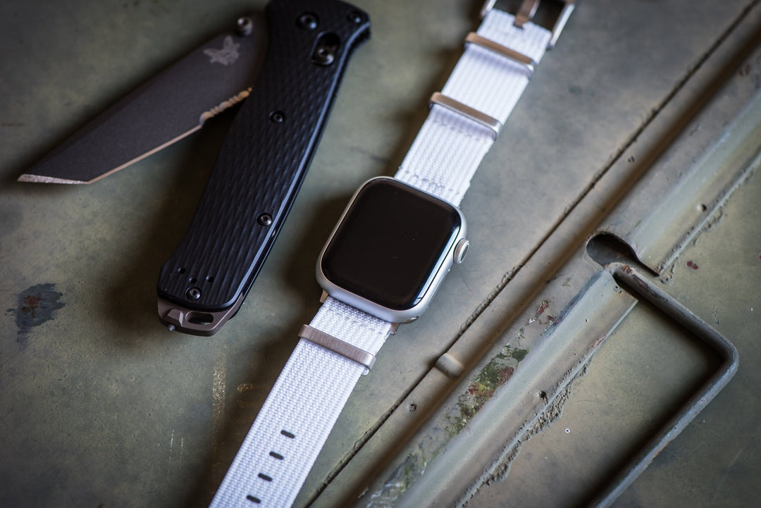 Ribbed Mako FN Band - For Apple Watch - White - BluShark Straps