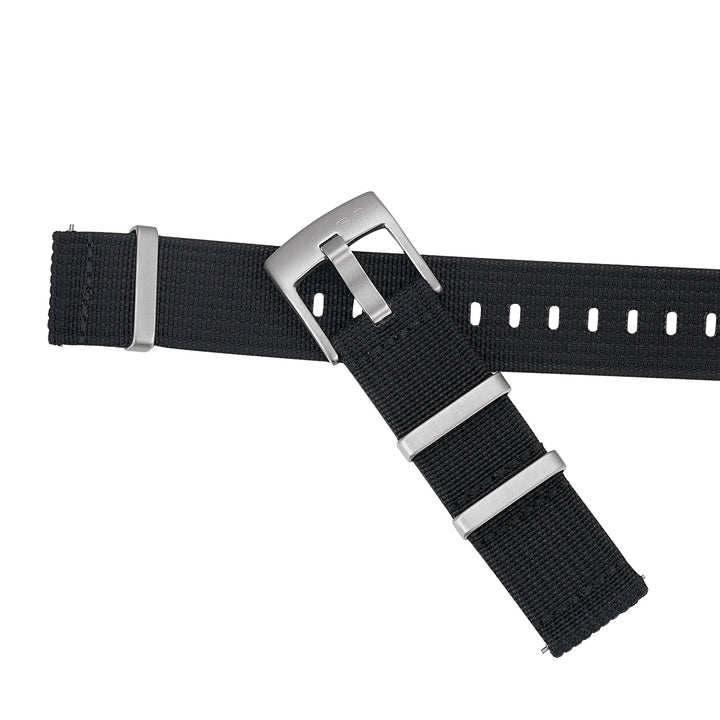 Ribbed Mako FN - Black - BluShark Straps
