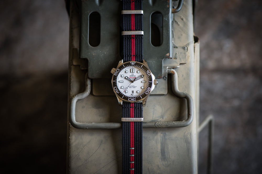 Ribbed Mako FN - Black & Red - BluShark Straps