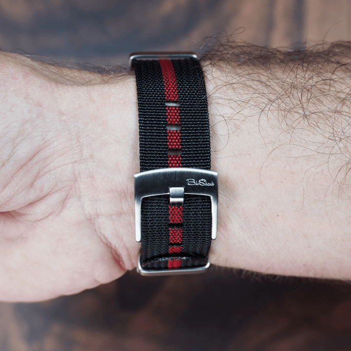 Ribbed Mako FN - Black & Red - BluShark Straps