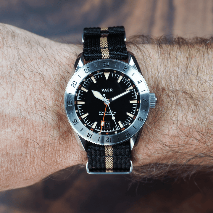 Ribbed Mako FN - Black & Tan - BluShark Straps