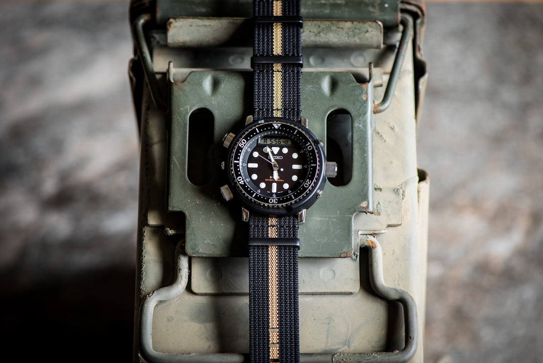 Ribbed Mako FN - Black & Tan - BluShark Straps