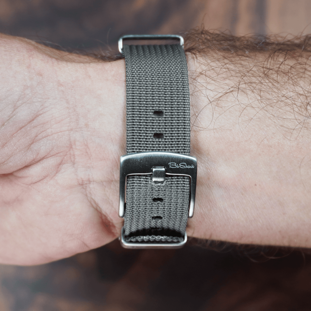 Ribbed Mako FN - Gray - BluShark Straps