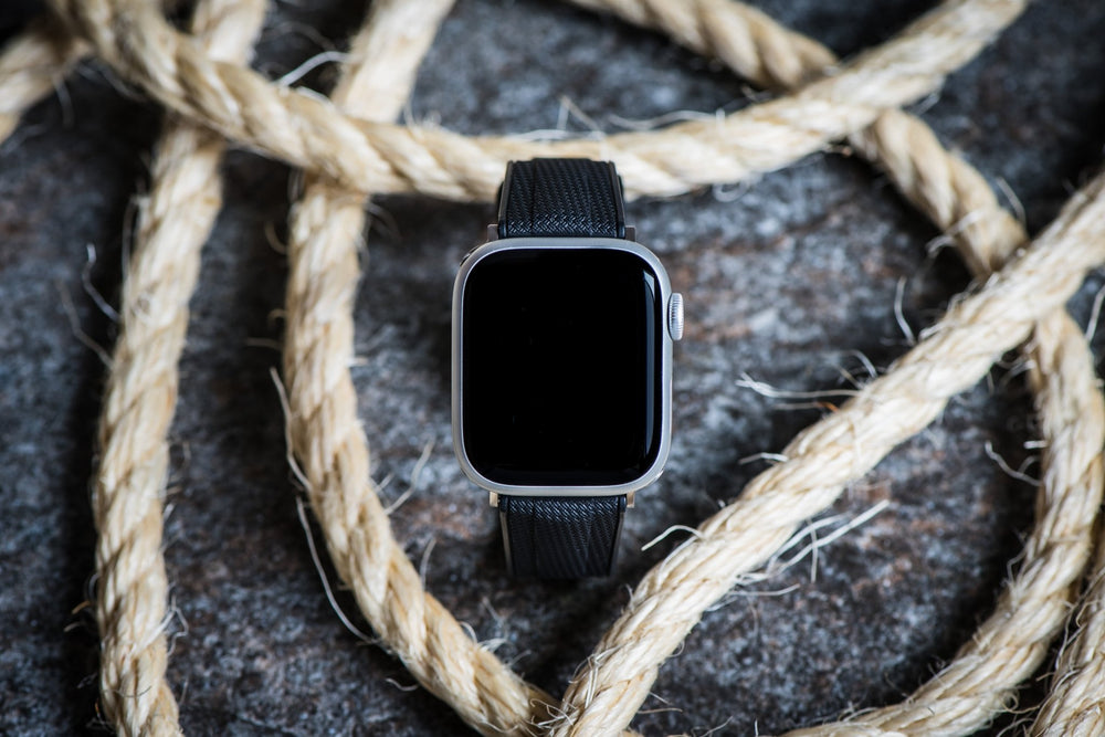 Shark Skin Rubber Band – For Apple Watch - Black - BluShark Straps