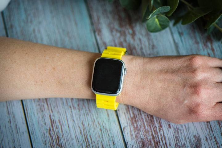 Silicone Oceanica Band - For Apple Watch - Yellow - BluShark Straps