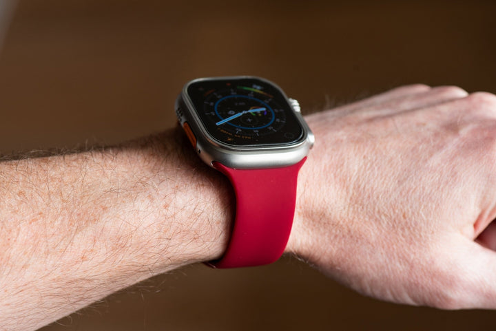 Silicone Solid Band - For Apple Watch - Apple Red - BluShark Straps