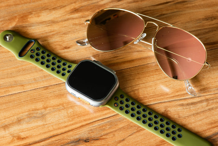 Silicone Sport Band - For Apple Watch - Army Green - Black - BluShark Straps