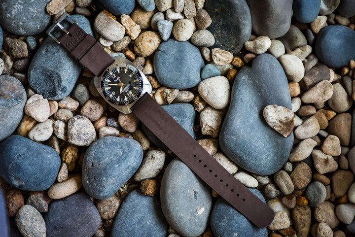 Single - Pass Rubber - Brown - BluShark Straps