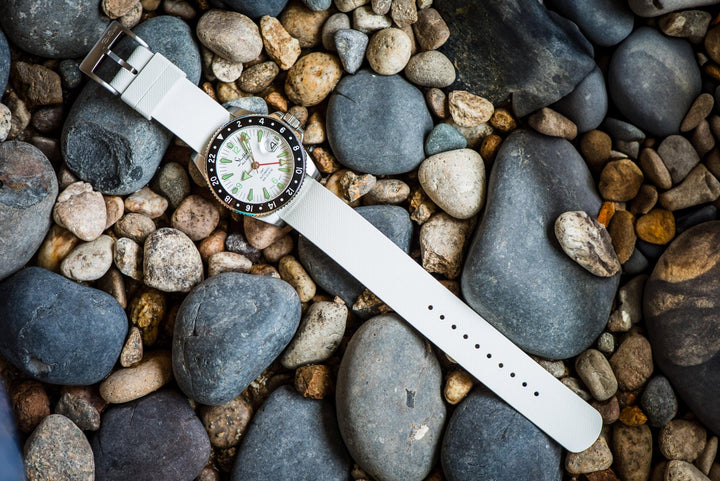 Single - Pass Rubber - White - BluShark Straps