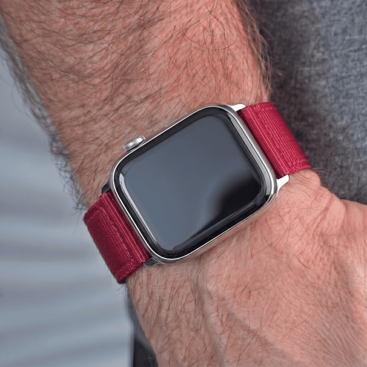 The O2 Band - For Apple Watch - Raspberry - BluShark Straps
