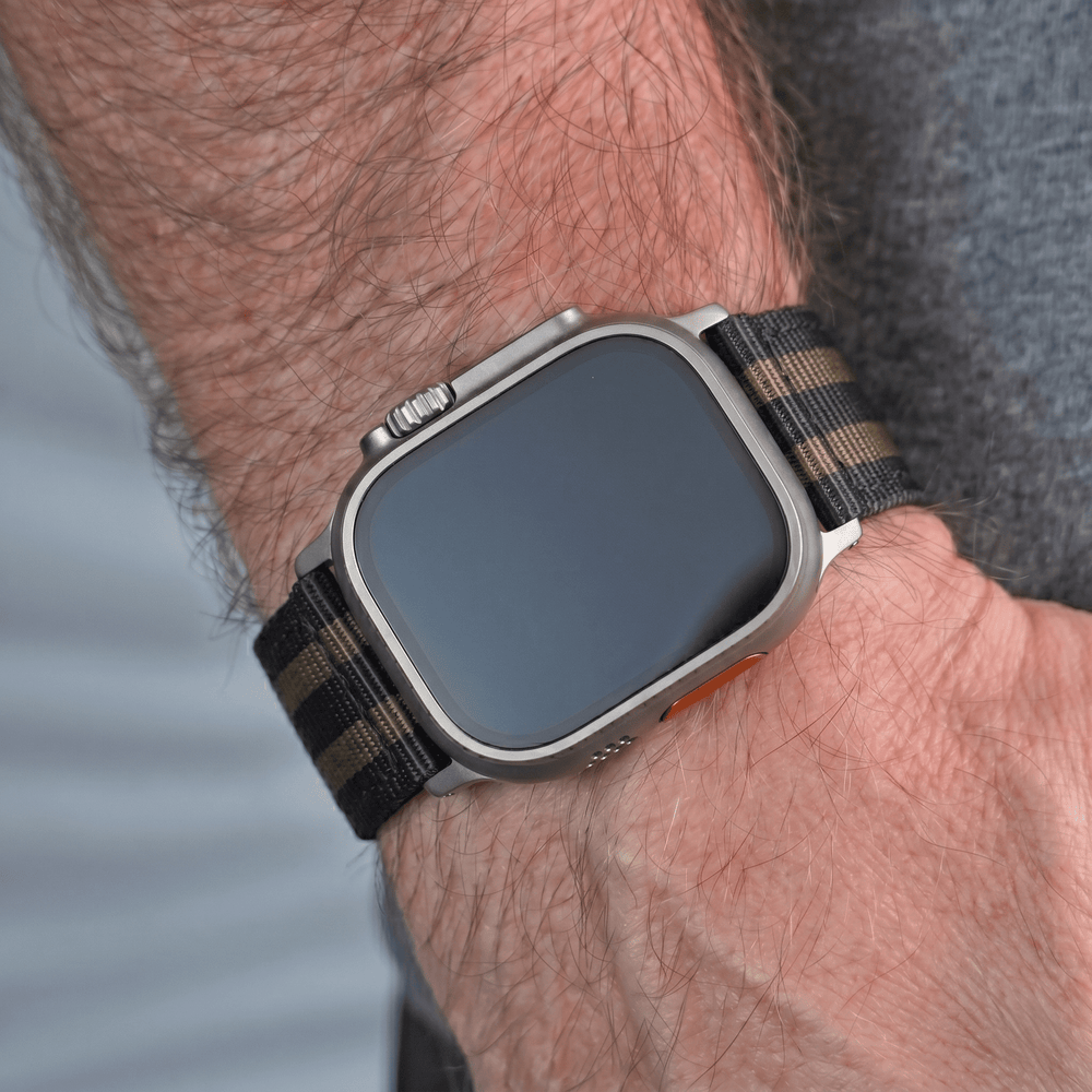 The O2 Band - For Apple Watch ULTRA - Bond Olive - BluShark Straps