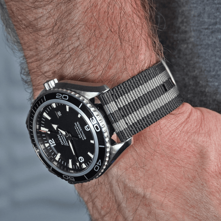 The O2 Strap - Bond - BluShark Straps