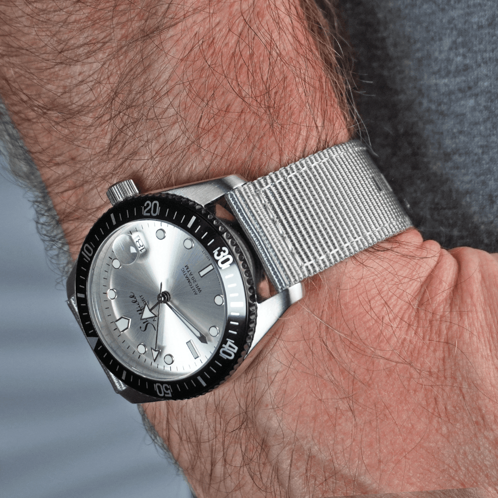 The O2 Strap - Gray - BluShark Straps