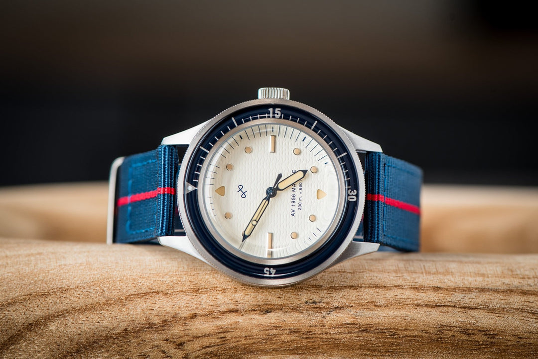 The O2 Strap - Siren - BluShark Straps